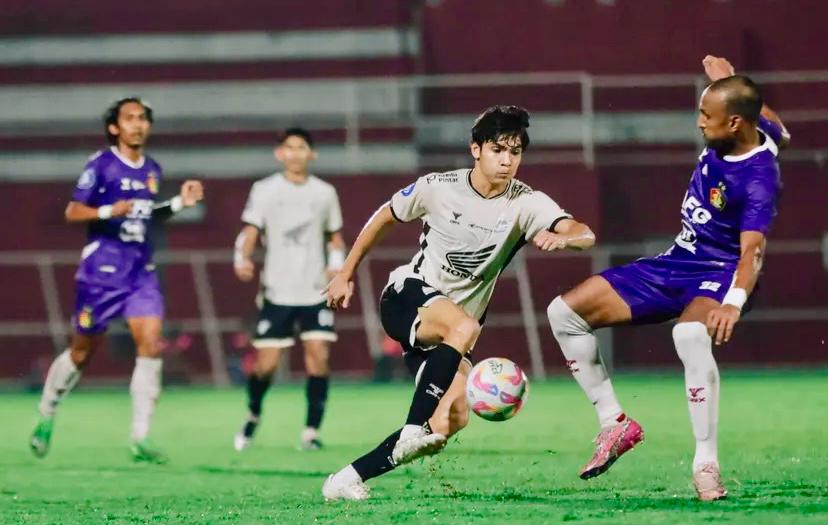 PSM Makassar Tahan Imbang 2-2 Persik Kediri di Liga 1