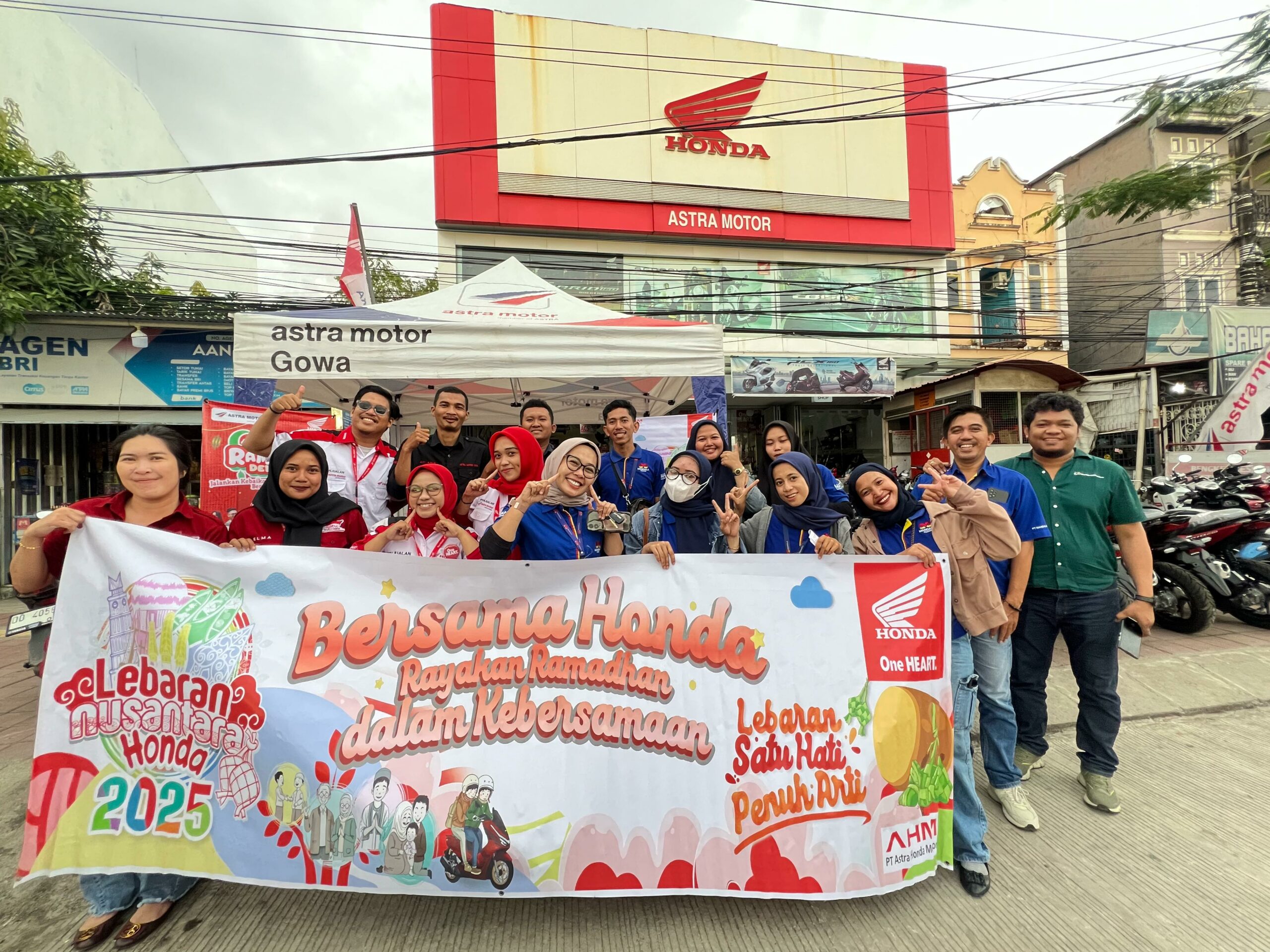 Asmo Sulsel Bagikan Takjil Gratis dan Promo Spesial Ramadan 2025