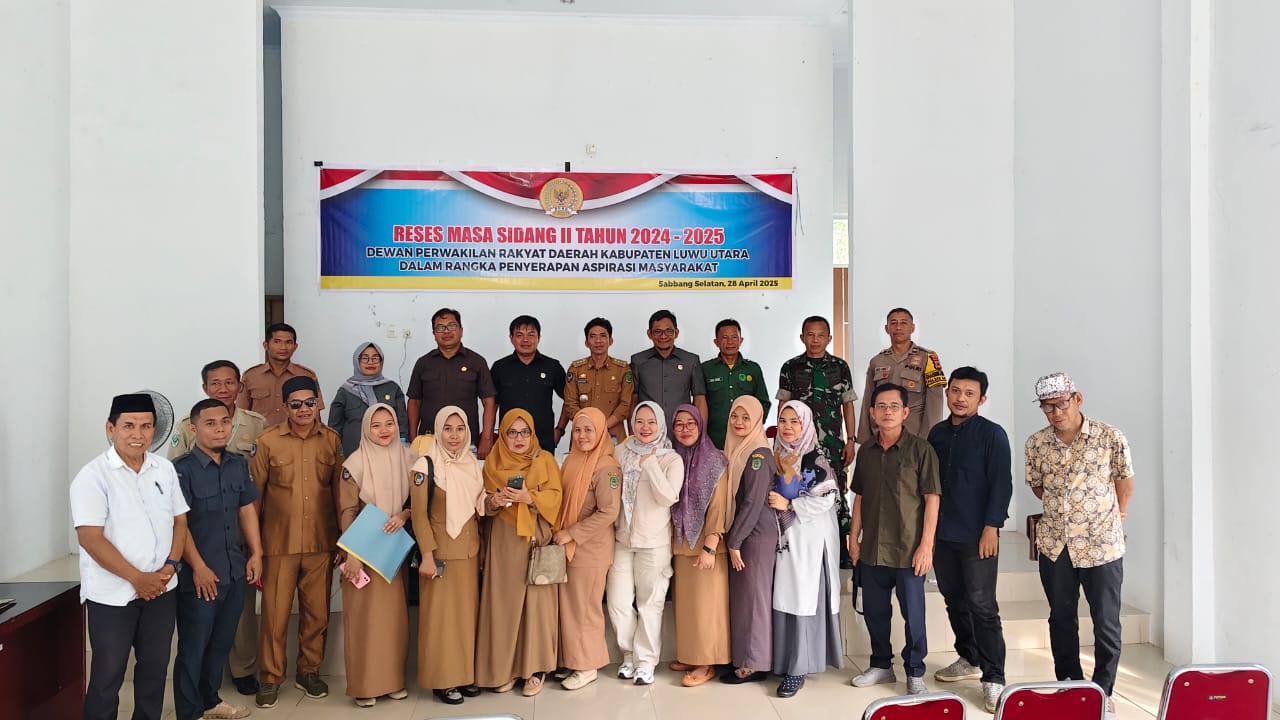 Anggota DPRD Luwu Utara Widia Saat Kegiatan Reses Masa Sidang II Dapil V di Kantor Camat Sabbang Selatan