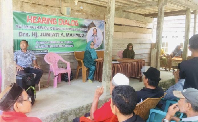 Anggota DPRD Sulbar Hj Jumiati Gelar Hearing Dialog Dengan Masyarakat Polman