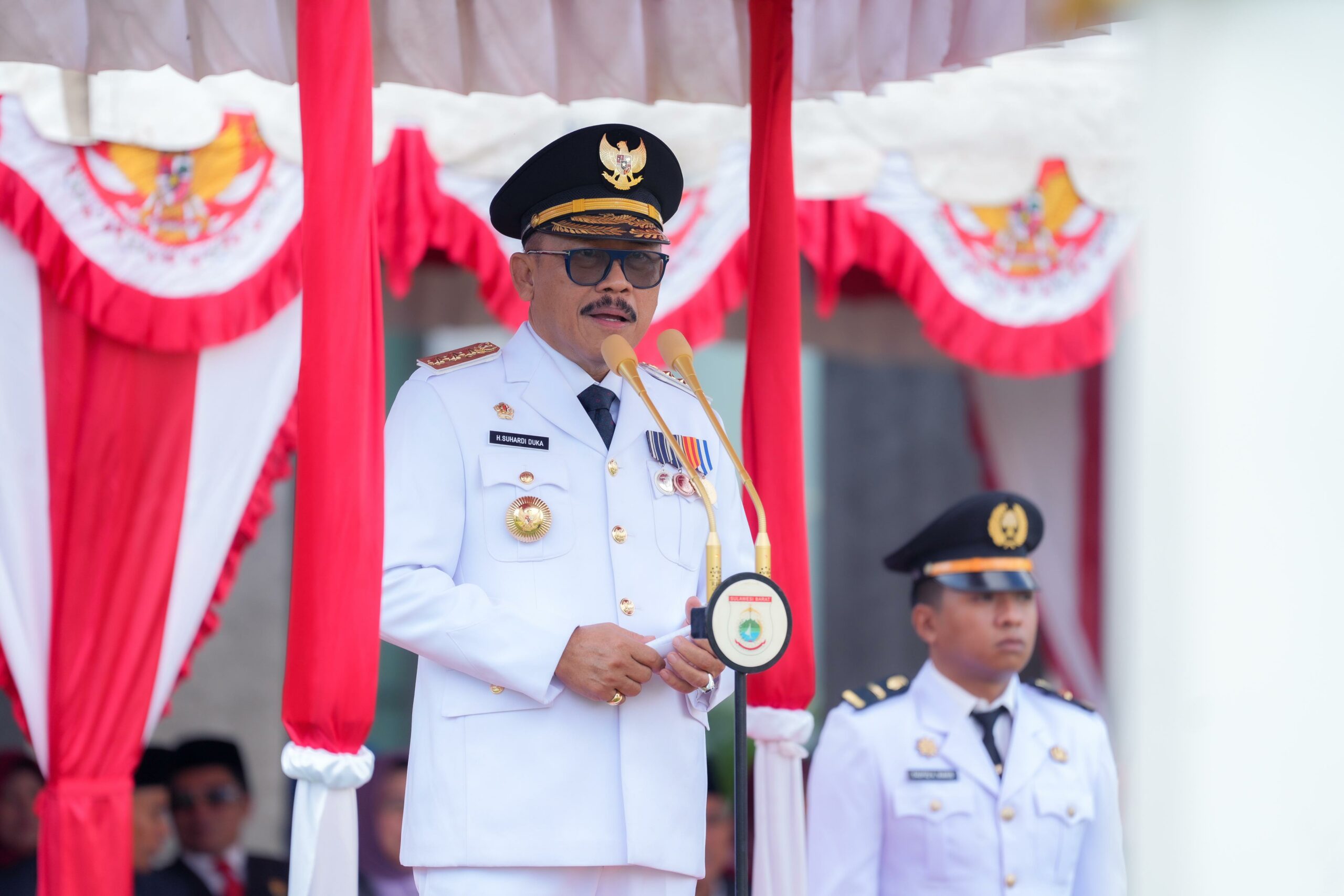 Gubernur Sulawesi Barat (Sulbar), Suhardi Duka (SDK) Memimpin Upacara Peringatan Hari Otonomi Daerah (Otda) Ke-29 Tingkat Provinsi Sulbar