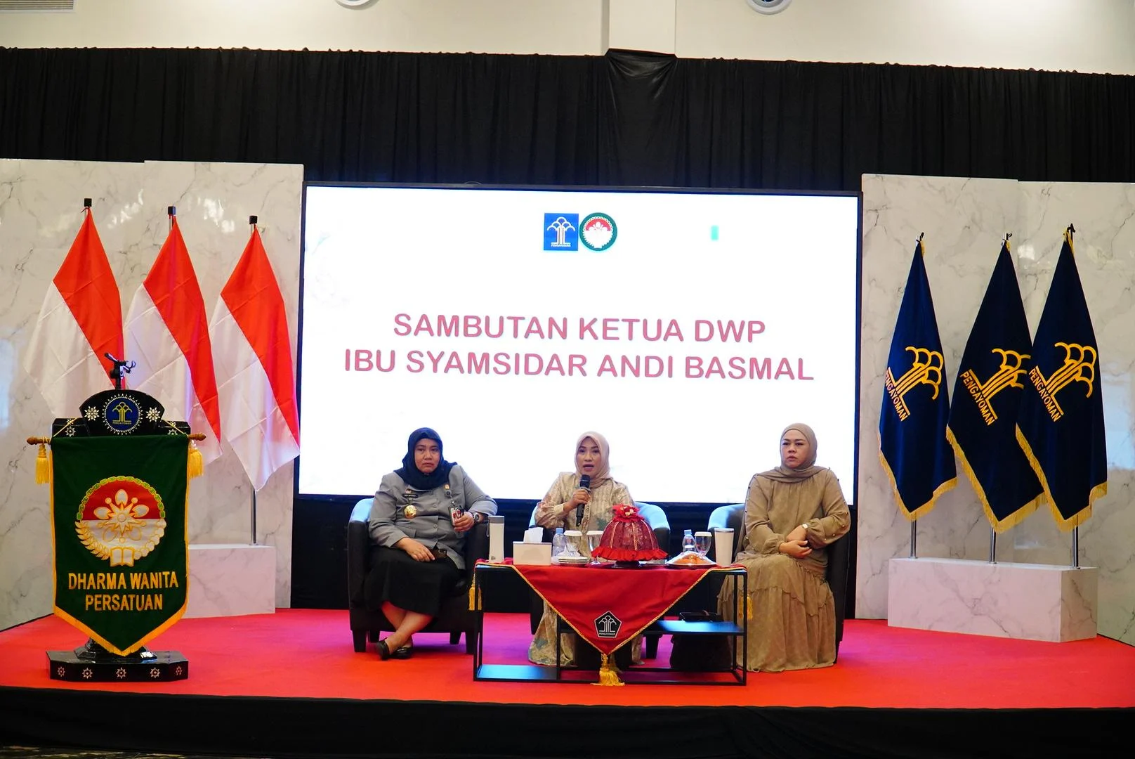 DWP Kanwil Kemenkum Sulsel Gelar Halalbihalal dan Arisan Perdana 2025