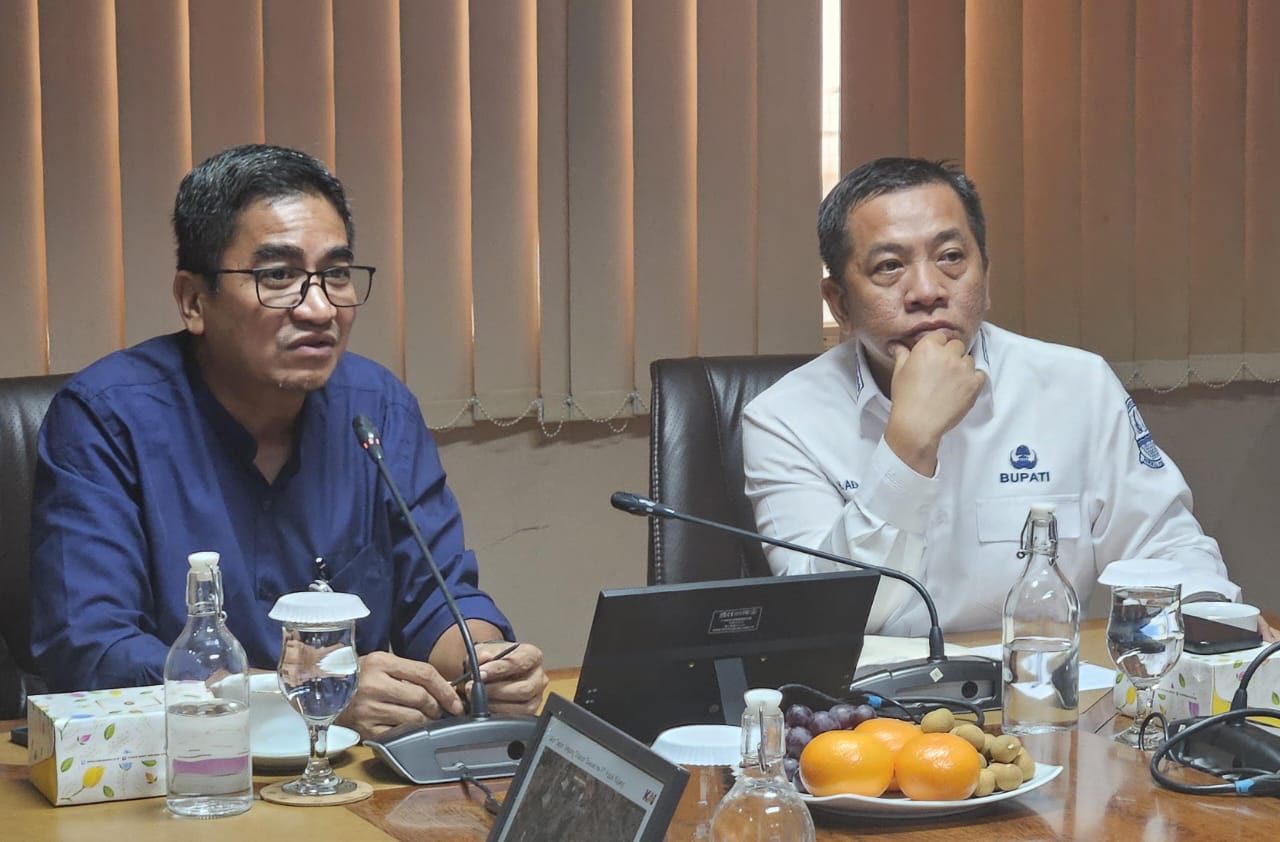 KAI dan Pemkab Karawang Komitmen Perbaiki Aset Transportasi