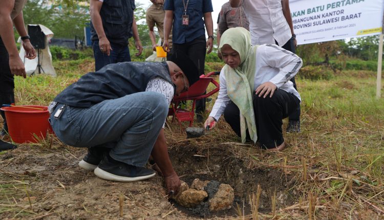Ketua DPRD Sulbar Hadiri Peletakan Batu Pertama Pembangunan Kantor Badan Amil Zakat Nasional (Baznas) Provinsi Sulawesi Barat