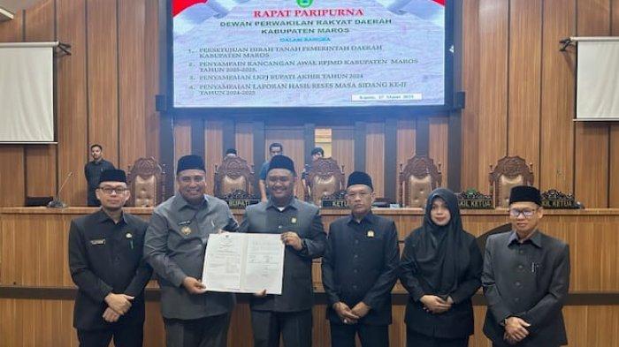 Pemkab Maros Hibahkan Dua Bidang Lahan untuk Fasilitas Keagamaan