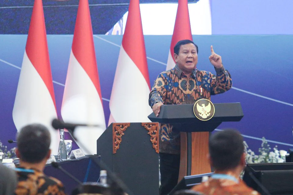 Presiden Prabowo Subianto Saat Menyampaikan Paparan Pada Acara Sarasehan Ekonomi