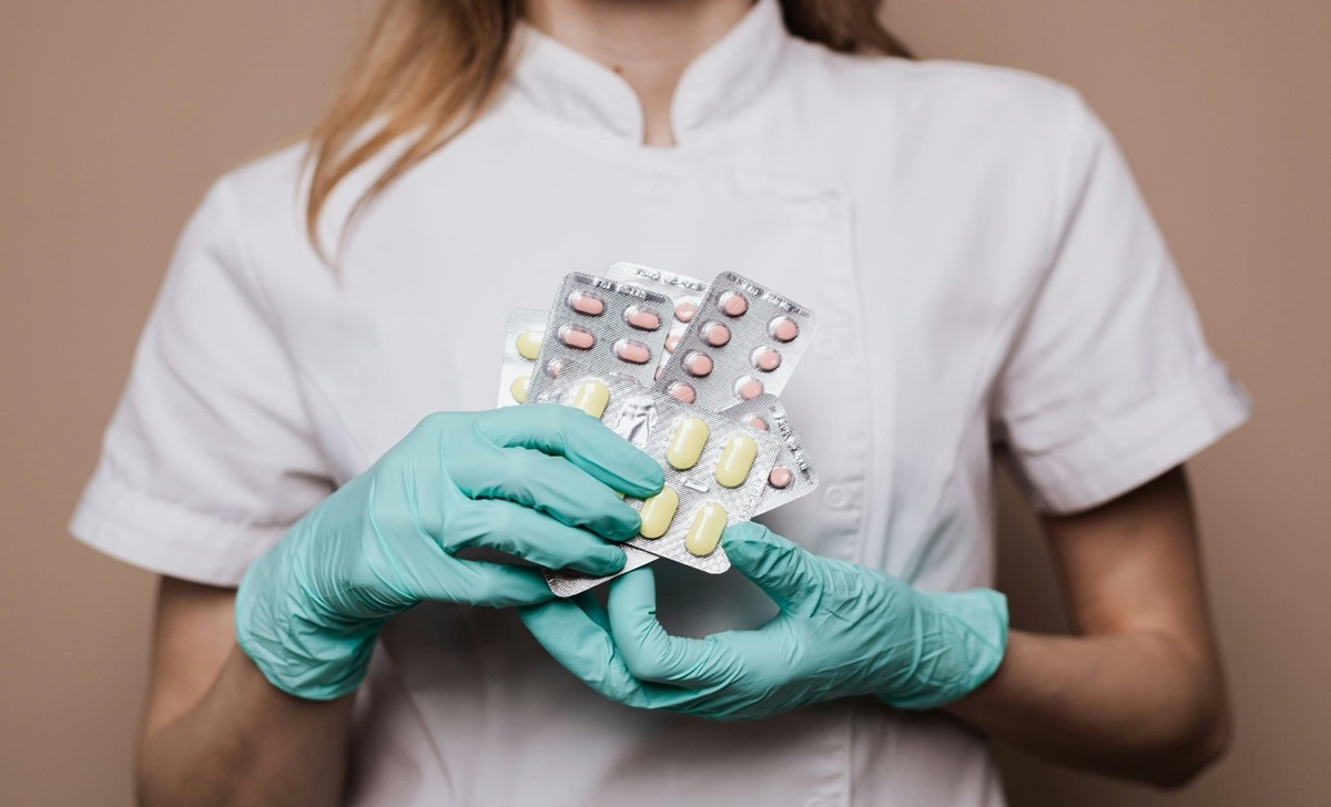 ilustrasi obat farmasi