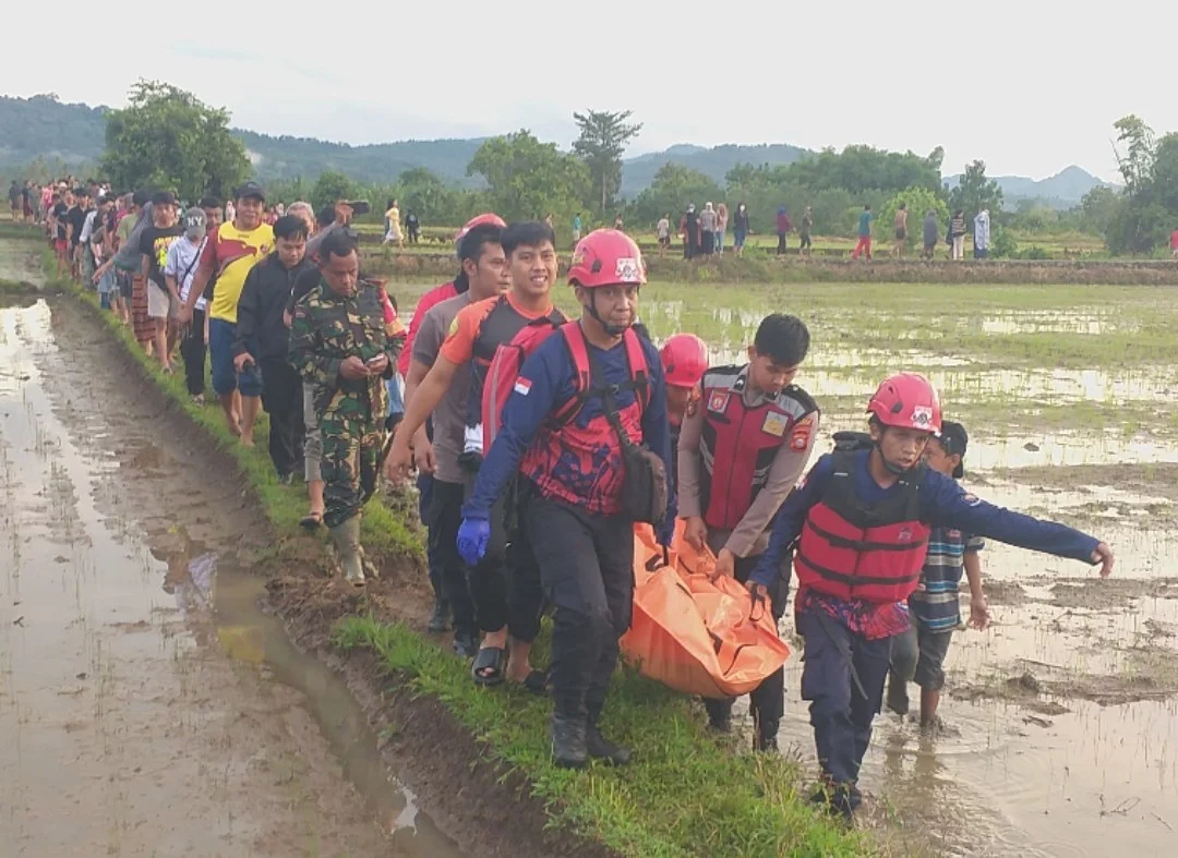 Usai 24 Jam Hilang, Jenazah Mahasiswi Unhas yang Terseret Air Bah di Tompobulu Ditemukan