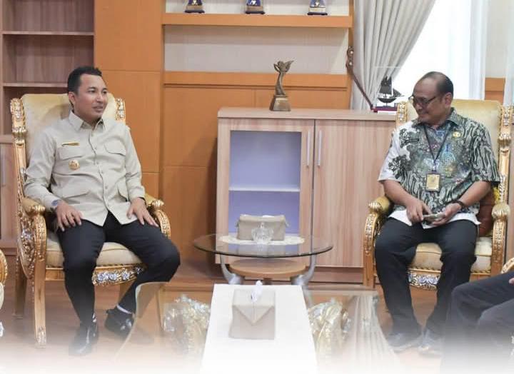 Bupati Luwu Utara Saat Terima Kunjungan Inspektorat Provinsi Sulsel