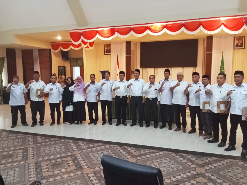 Bupati Luwu Utara Tetapkan 12 Plt Pejabat Eselon II dan III