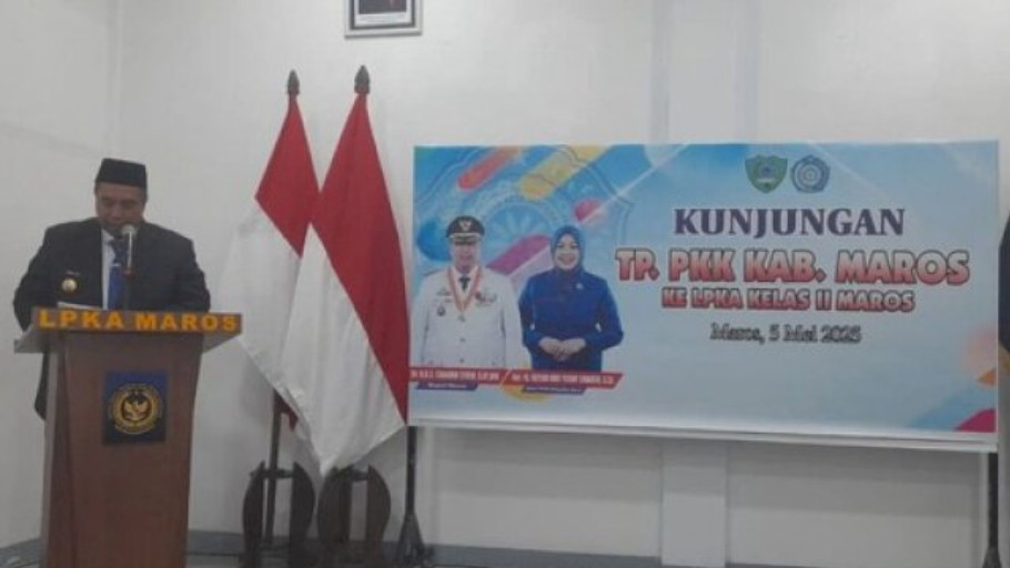 Bupati Maros Bersama Ketua TP PKK Saat Kunjungan ke LPKA Kelas II Maros