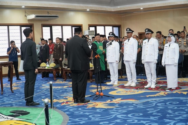 Bupati Maros Lantik Empat Kepala Desa Hasil Pergantian Antar Waktu (PAW)
