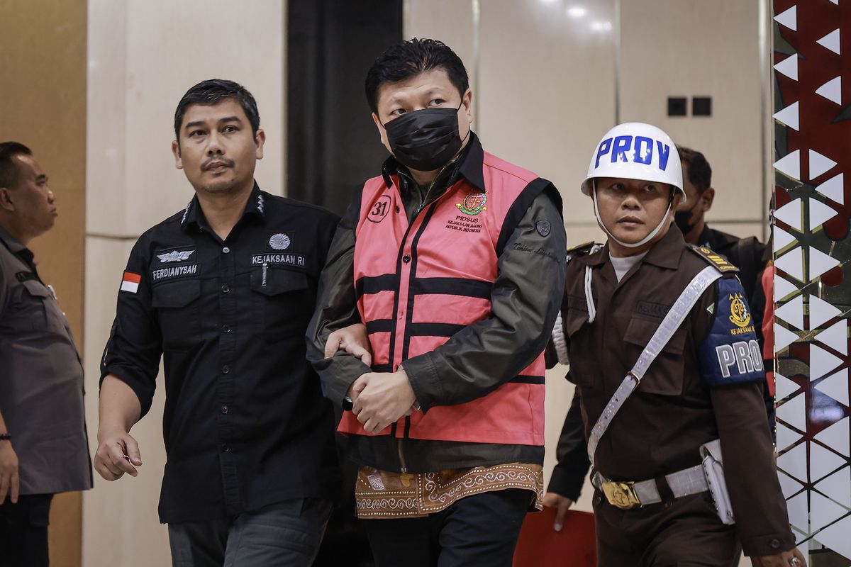 Kejaksaan Agung (Kejagung) Resmi Tetapkan Mantan Direktur Utama PT Sri Rejeki Isman Tbk (Sritex) Iwan Setiawan Lukminto Sebagai Tersangka Kasus Dugaan Tindak Pidana Korupsi Kredit