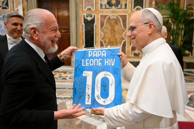 Napoli Sowan Ke Paus Leo XIV