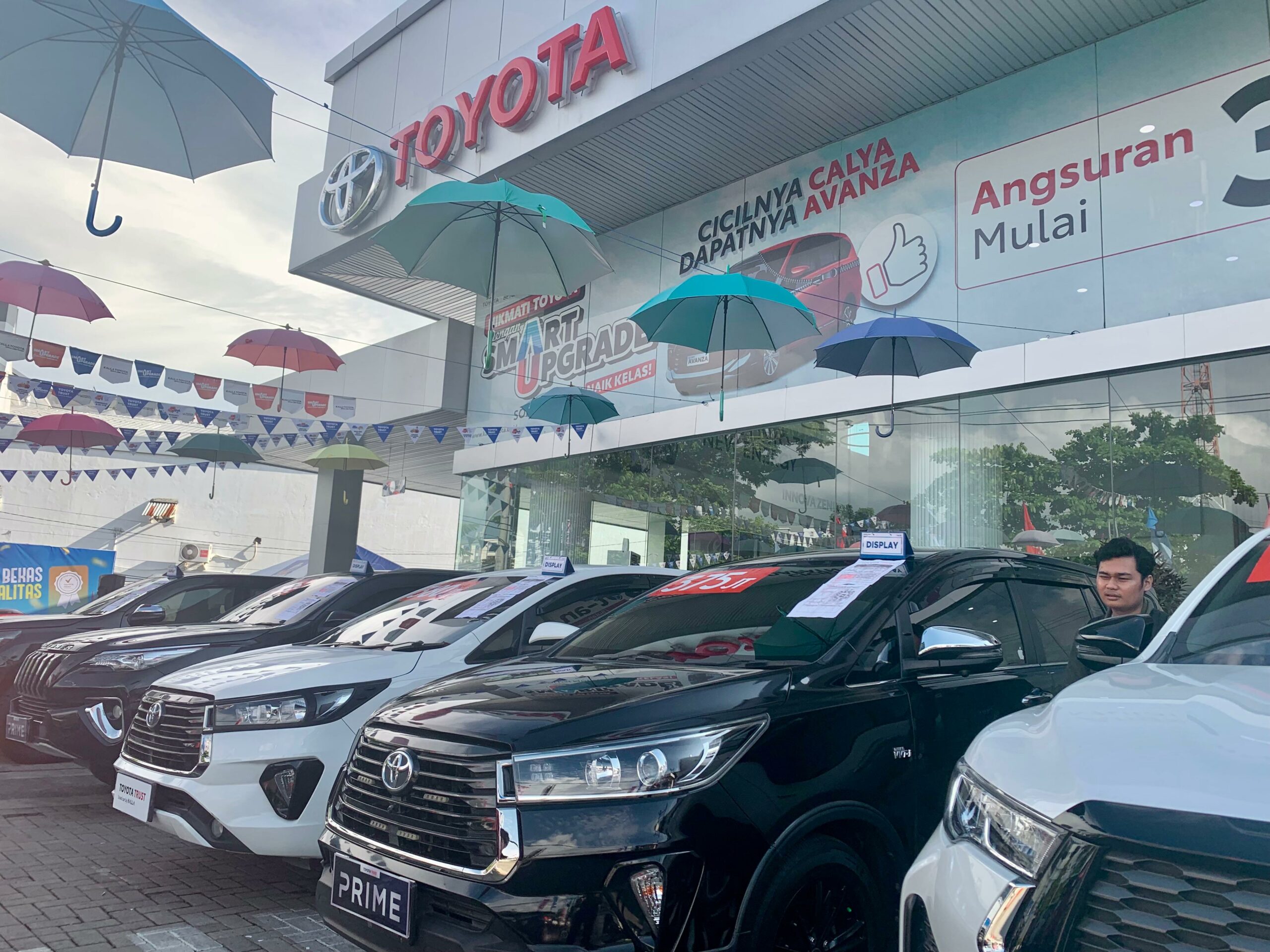 Smart Upgrade Toyota Trust: Cara Mudah Miliki Mobil Impian