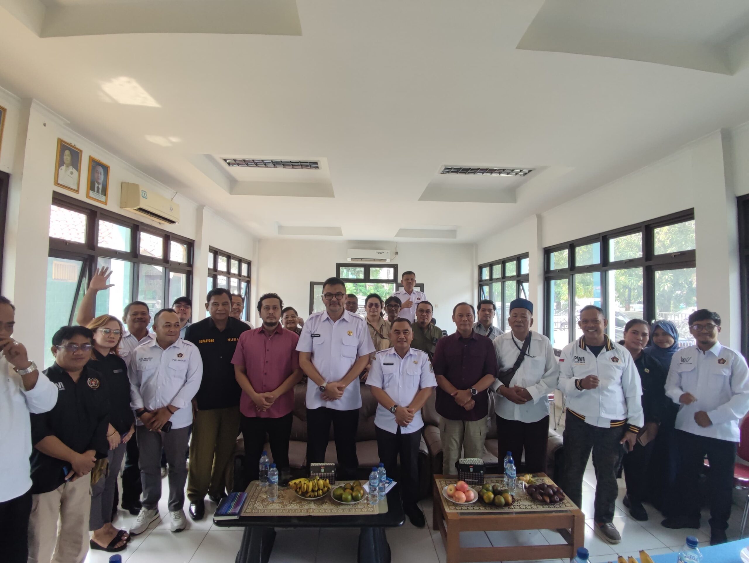 PWI Bekasi Raya Gelar Diskusi Media: Pers Harus Jadi Penggerak Perubahan Sosial