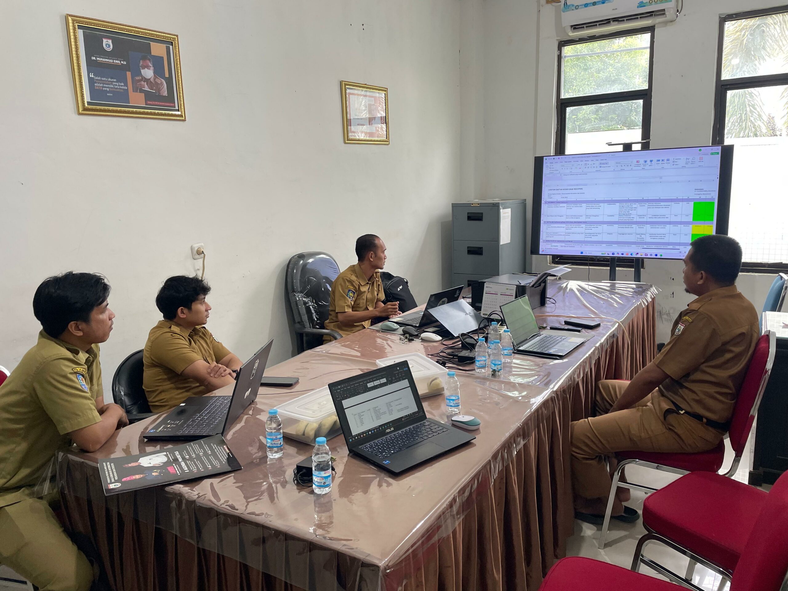 Dinas Komunikasi, Informatika, Statistik, dan Persandian (Kominfo SP) Provinsi Sulawesi Barat (Sulbar) melalui Bidang TIK, Persandian, dan Statistik, menggelar Asesmen Keamanan Informasi SPBE Tahun 2025