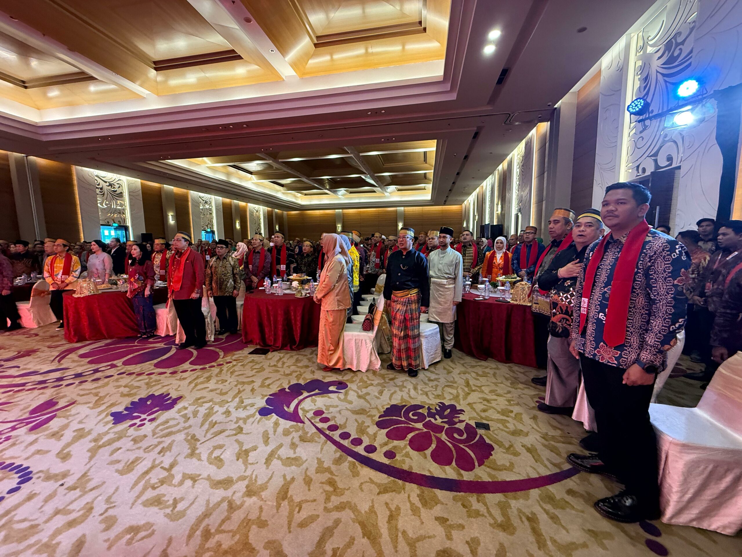 Bupati Bantaeng, Uji Nurdin Saat Menghadiri Pelantikan Pengurus Pusat Kerukunan Keluarga Sulawesi Selatan (KKSS) Periode 2025–2030