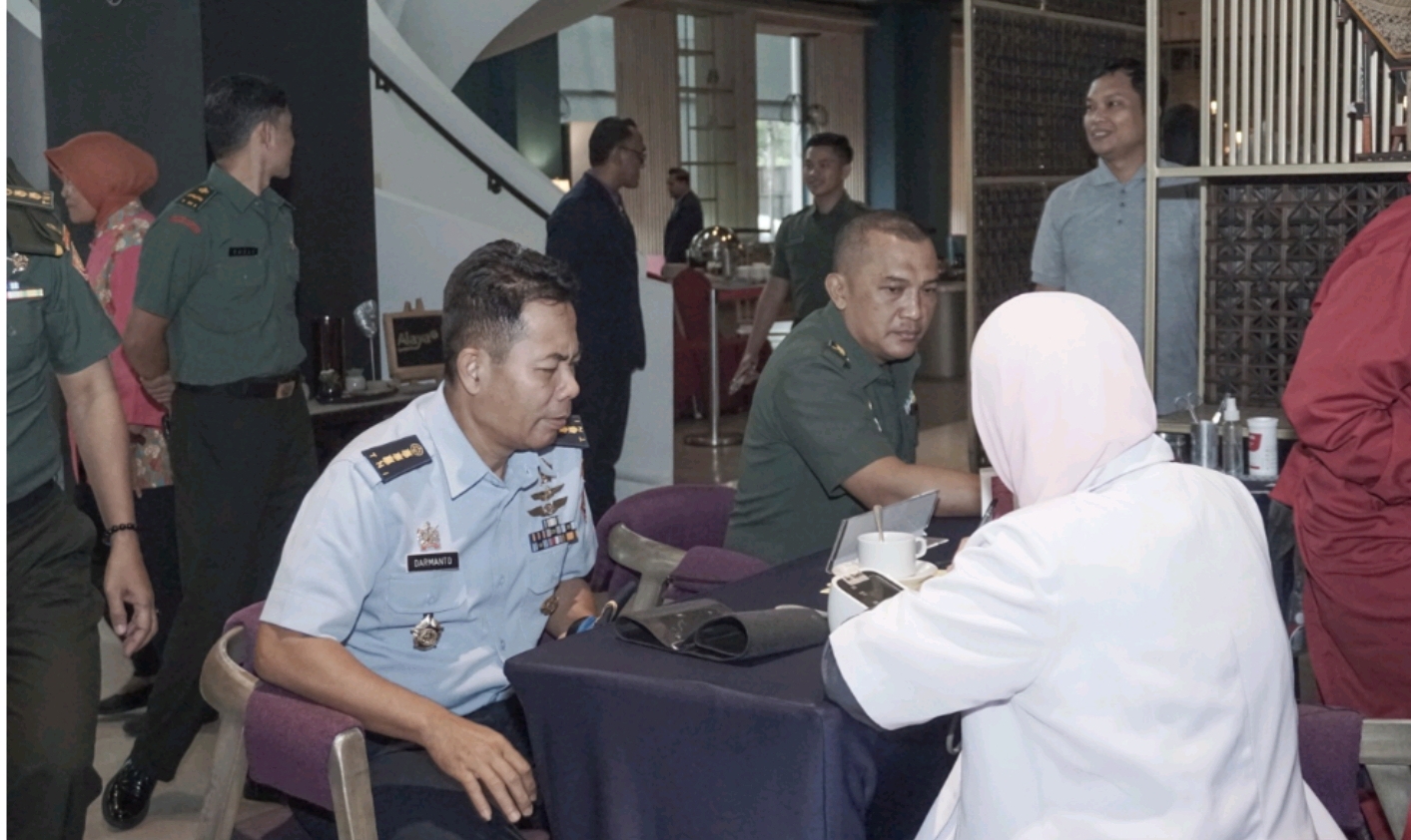 Mercure Makassar Nexa Pettarani Gelar Donor Darah Bertema “Give Blood & Keep the World Beating”