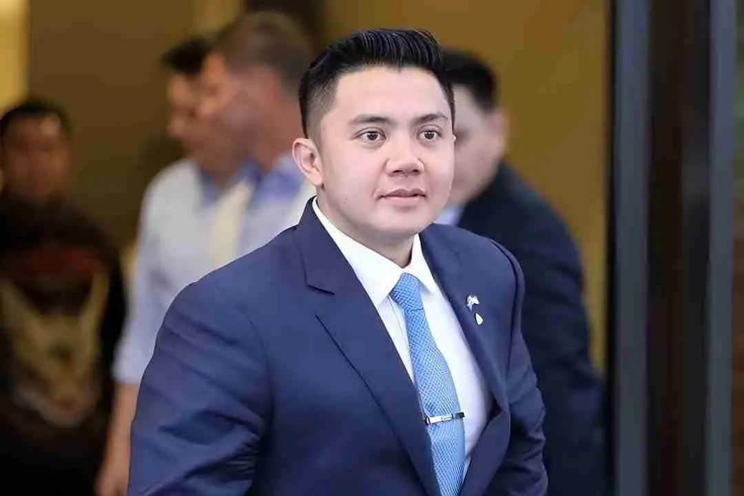 Seskab Teddy: THR Pekerja Swasta Wajib Dibayar Penuh, Dilarang Nyicil!