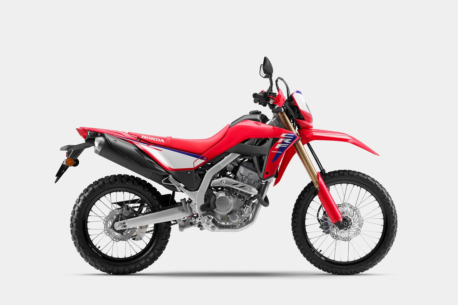 AHM Perkuat Segmentasi Motor Petualang Lewat Inovasi Fitur dan Desain CRF250 Terbaru