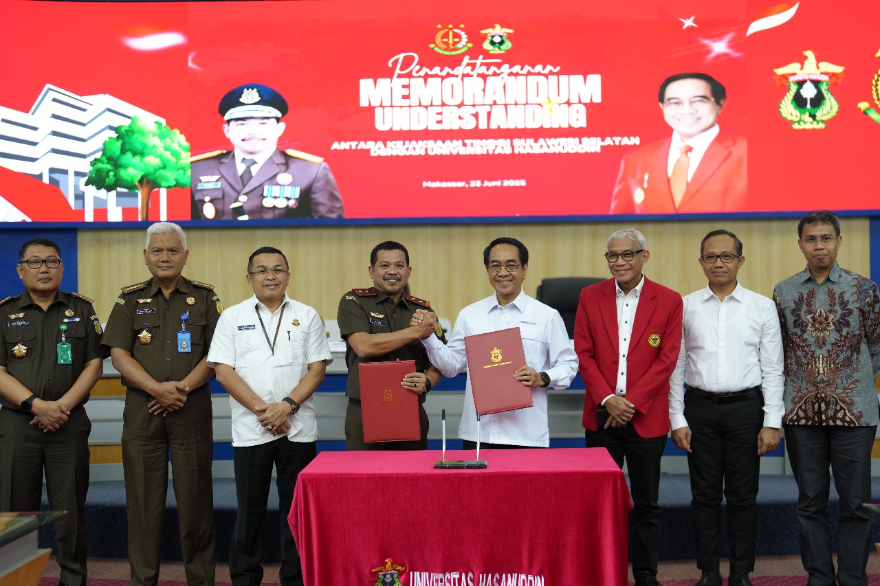 Unhas dan Kejati Sulsel Jalin Kerja Sama Tri Dharma, Rektor: Isu Hukum Butuh Kajian Multidisiplin