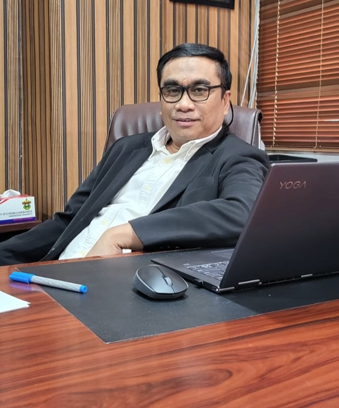 Mursalim Nohong, Guru Besar Fakultas Ekonomi dan Bisnis Universitas Hasanuddin (FEB Unhas)