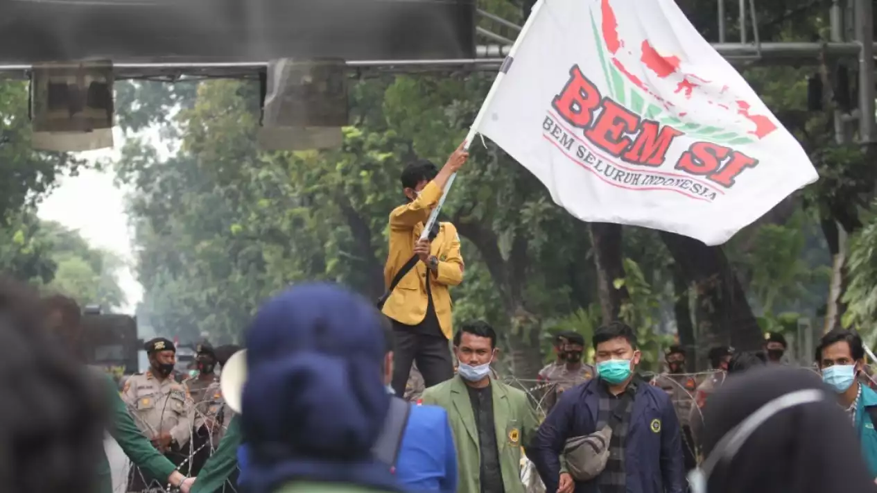 Aksi Demo Badan Eksekutif Mahasiswa Seluruh Indonesia (BEM SI)