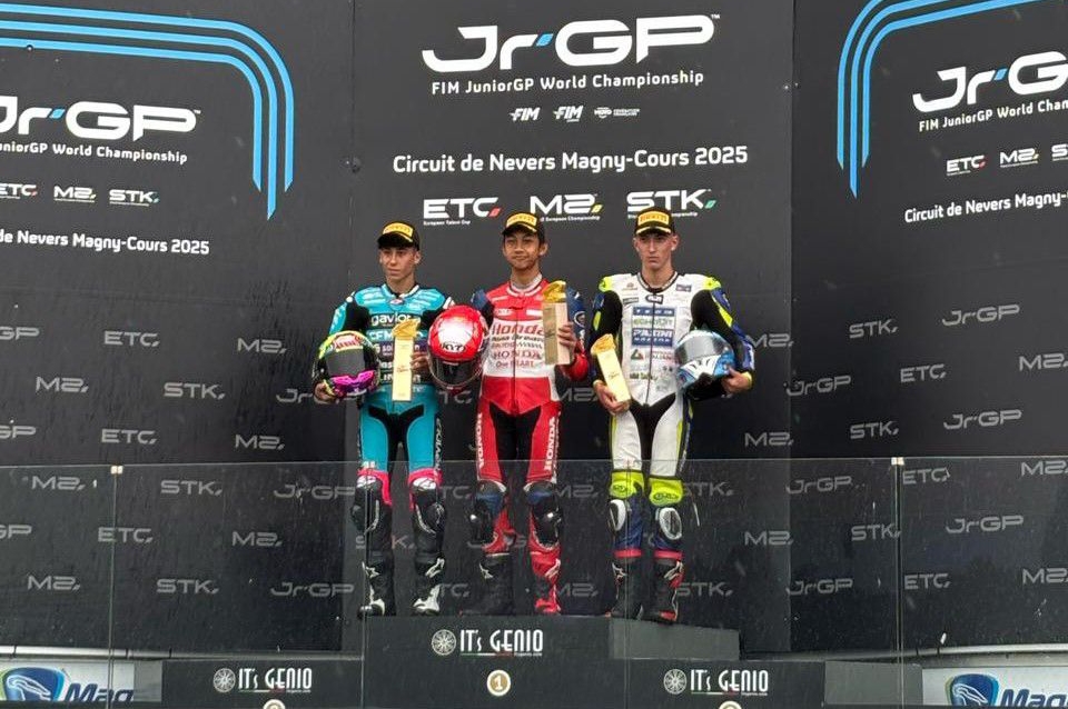 Pebalap Astra Honda Ramadhipa Cetak Sejarah Usai Juara di ETC Prancis