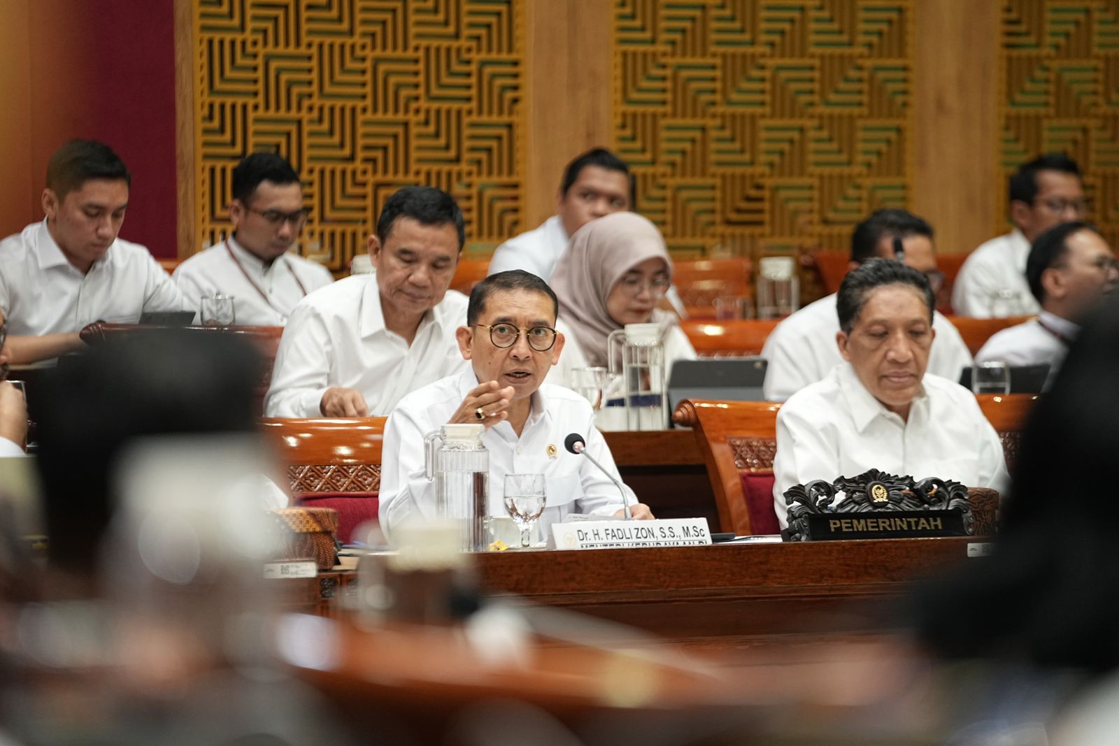 Pemerkosaan Massal 1998: Pernyataan Fadli Zon Picu Isak Tangis Legislator