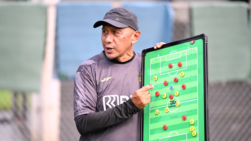 Pelatih Liga Indonesia All Star Rahmad Darmawan Siapkan Strategi Hadapi Oxford United