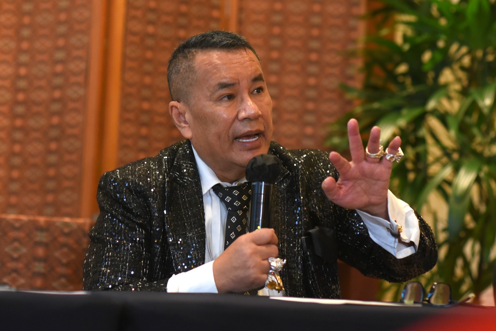 Pengacara Kondang, Hotman Paris Hutapea