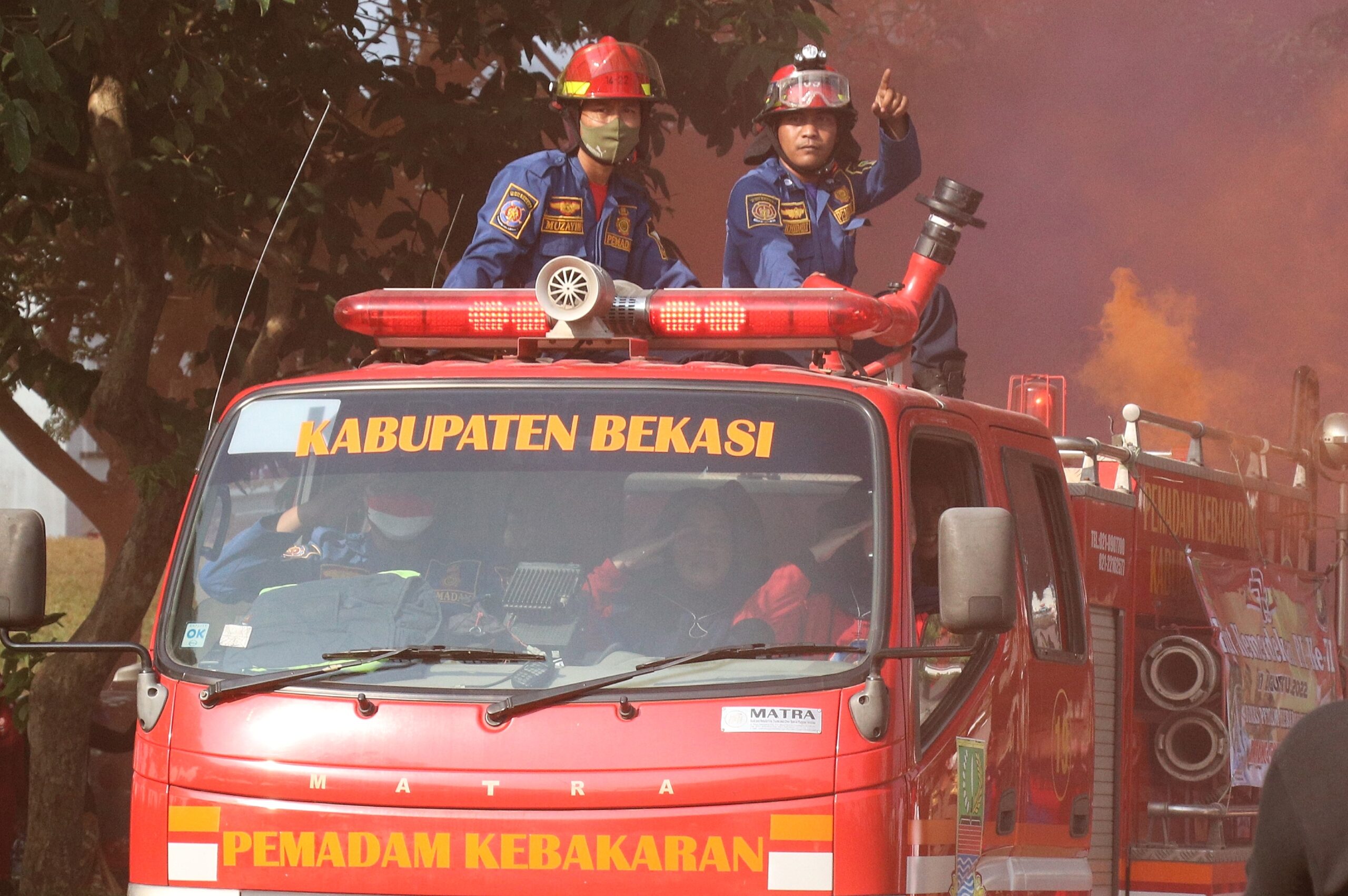 Personel Dinas Pemadam Kebakaran (Damkar) Kabupaten Bekasi