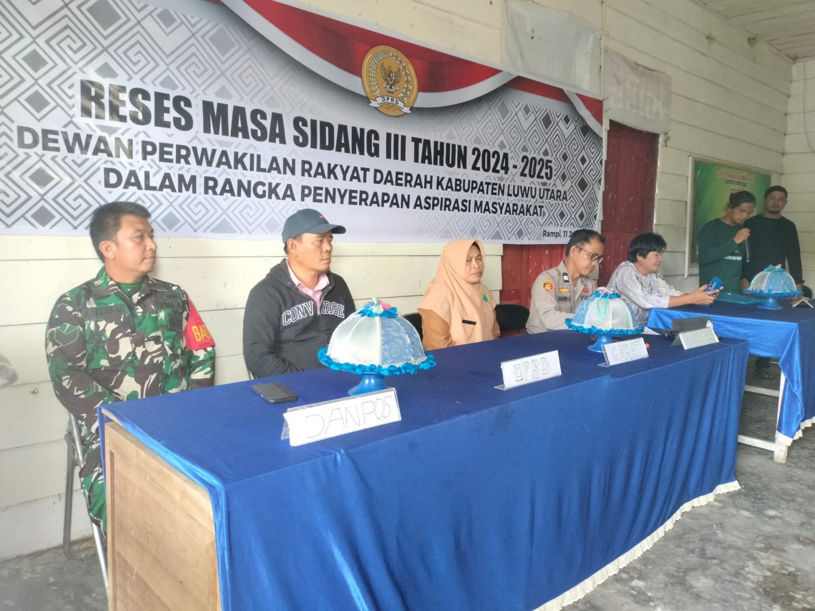 Wakil Ketua DPRD Kabupaten Luwu Utara, Karemuddin, Melaksanakan Kegiatan Reses Masa Sidang III Tahun 2024–2025 di Kantor Kecamatan Rampi, Senin (14/7/2025)
