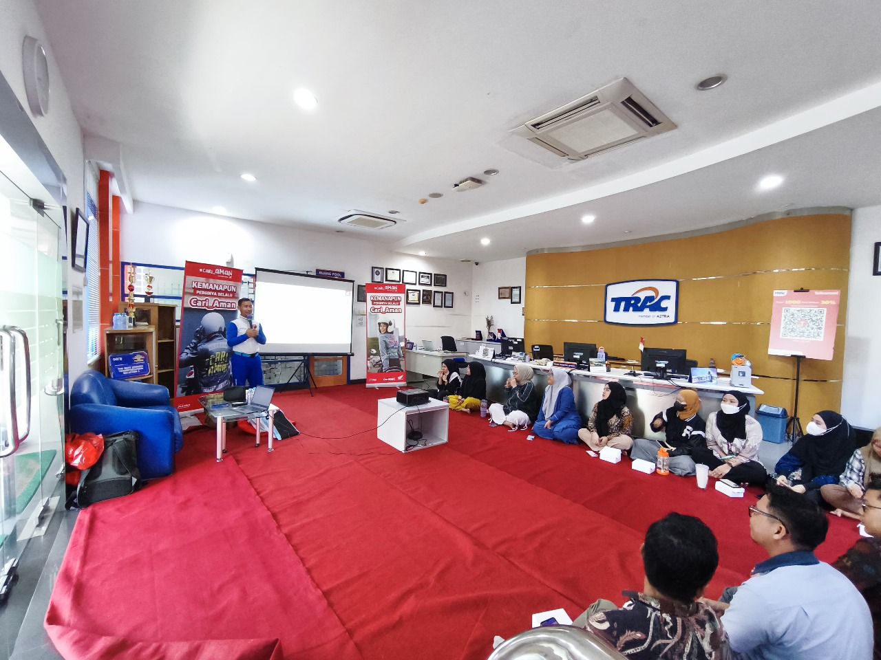Asmo Sulsel Kenalkan Motor Listrik Ramah Lingkungan lewat Edukasi Safety Riding