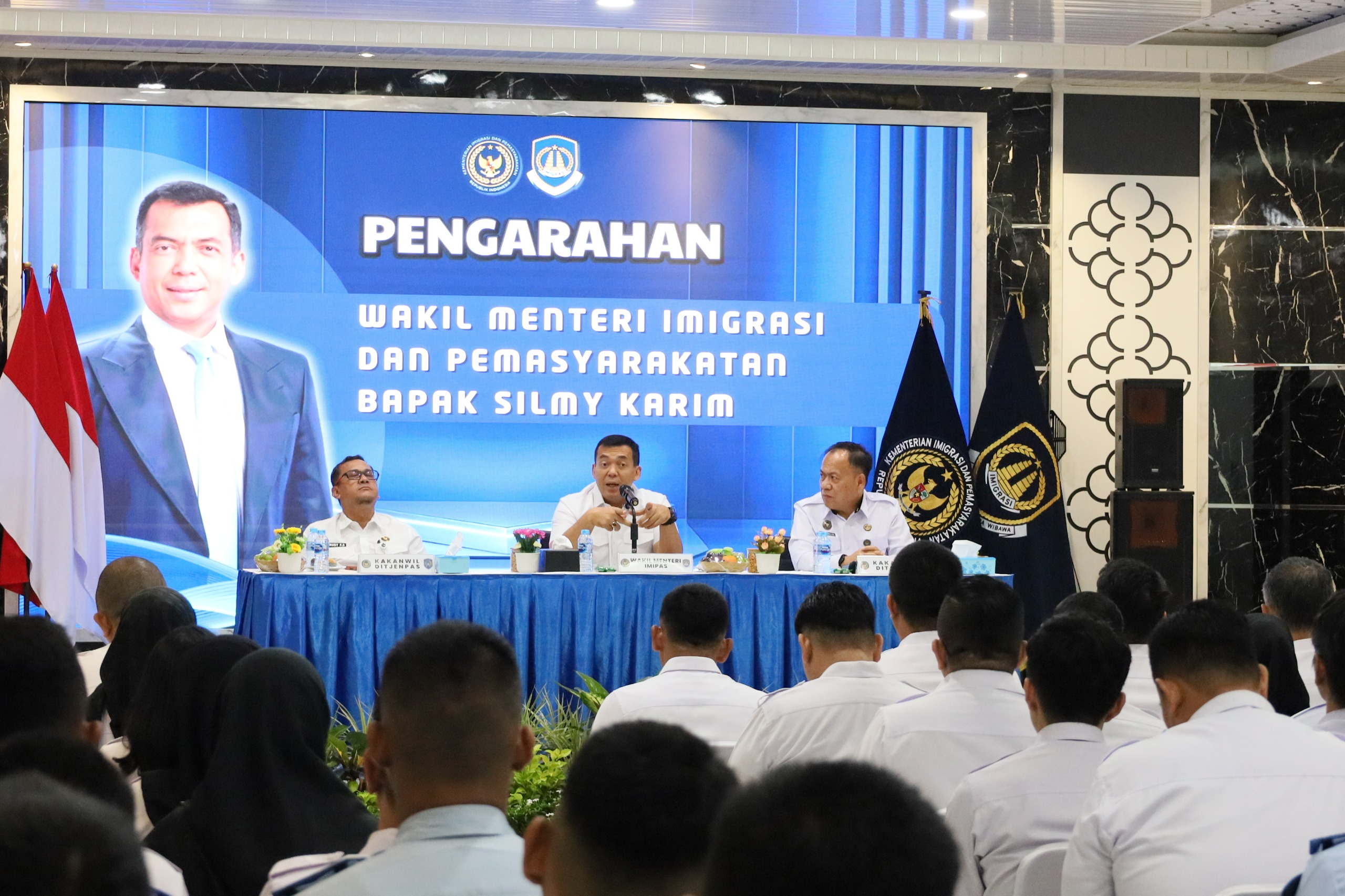 Wamen Imipas Tekankan Pentingnya Kontribusi Pegawai Imigrasi Sulsel dalam Membesarkan Institusi