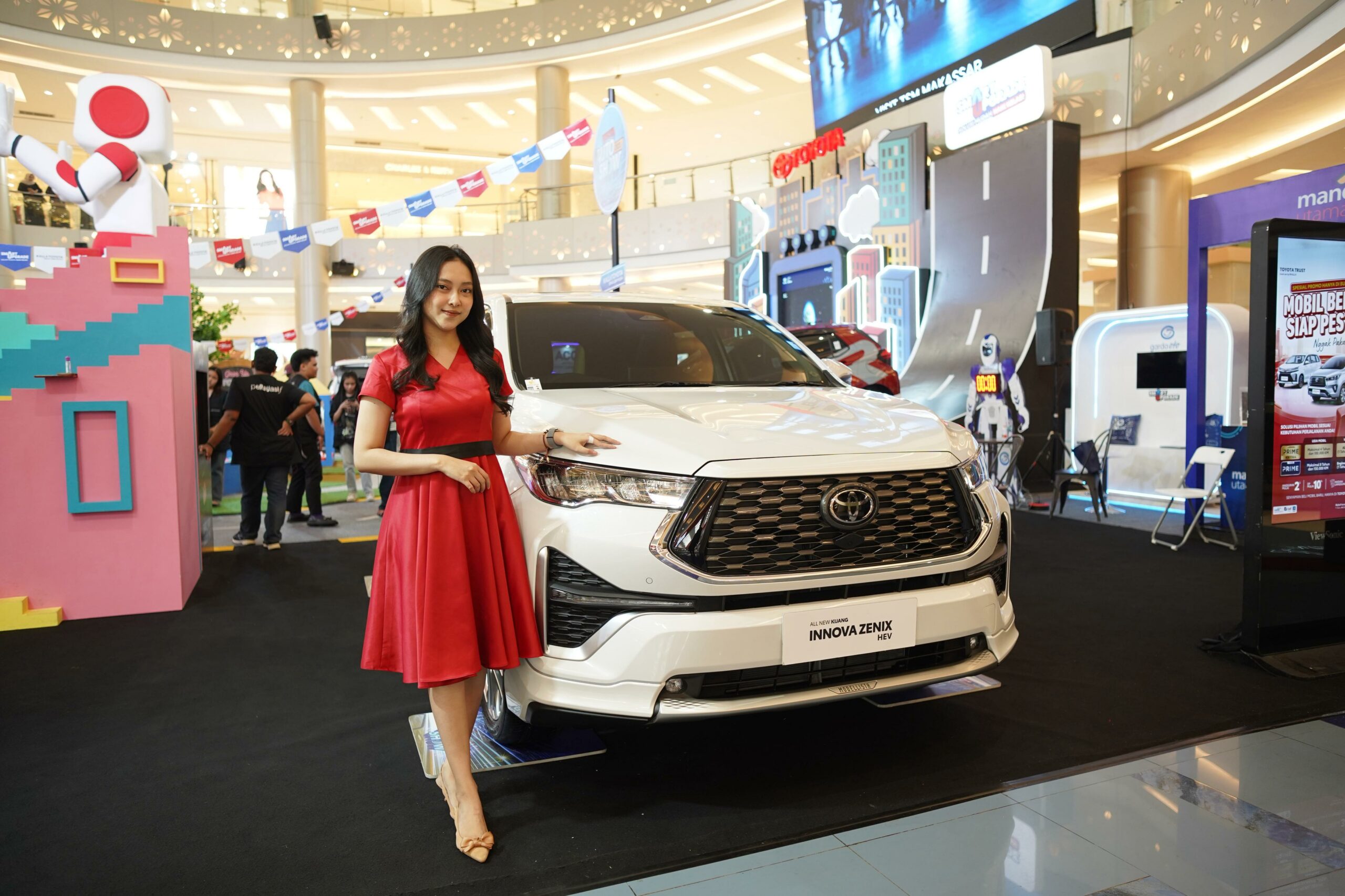 Servis Mudah dan Resale Value Tinggi, Toyota Hybrid Jadi Primadona Baru di Sulsel