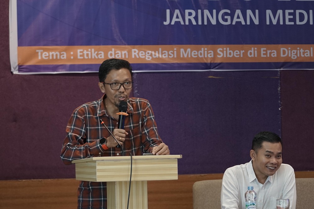 Sultan Rakib: Medsos Tak Bisa Gantikan Media Mainstream