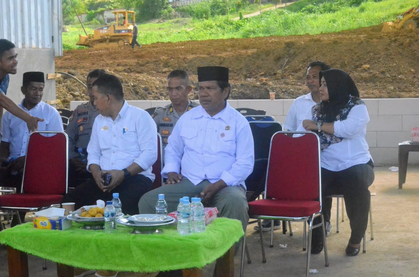 Anggota DPRD Kabupaten Luwu Utara dari Fraksi Partai Amanat Nasional (PAN), Jalisman, S.E., Menghadiri Acara Peletakan Batu Pertama Pembangunan Groundbreak Satuan Pelayanan Pemenuhan Gizi (SPPG) di Wilayah Naungan Polres Luwu Utara