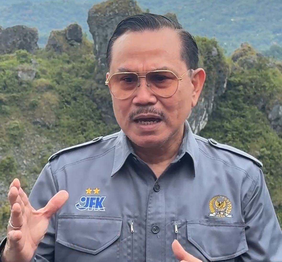 Anggota DPR RI Fraksi Partai Demokrat, Irjen Pol (Purn) Drs. Frederik Kalalembang