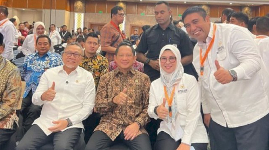 Bupati Maros Saat Menghadiri Pelatikan Pengurus Asosiasi Pemerintah Kabupaten Seluruh Indonesia (APKASI)
