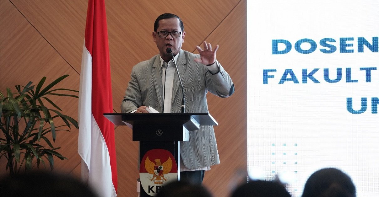 Deputi Bidang Peran Serta Masyarakat KPK, Wawan Wardiana