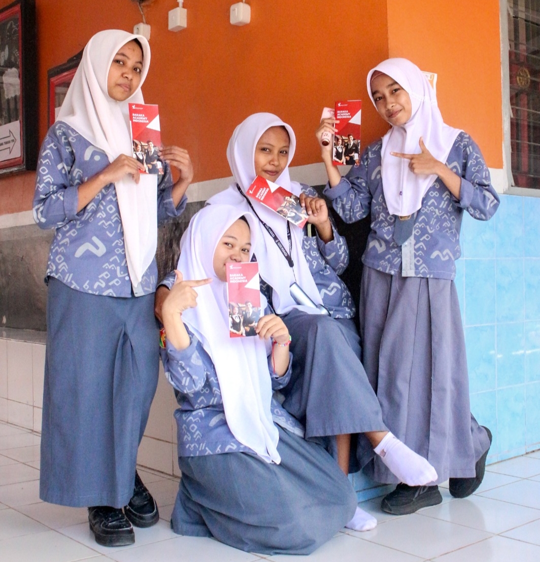 Baraka Academy Perkenalkan LPK Terpercaya untuk Kerja Luar Negeri di SMA 6 Gowa