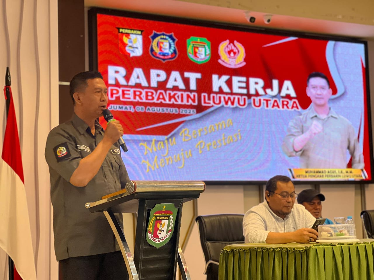 Ketua PERBAKIN Luwu Utara, KOMPOL Muhammad Agus, S.E., M.M., Saat memimpin Rapat Kerja Kabupaten (Rakerkab) Pengurus Persatuan Menembak dan Berburu Seluruh Indonesia (PERBAKIN) Luwu Utara Tahun 2025