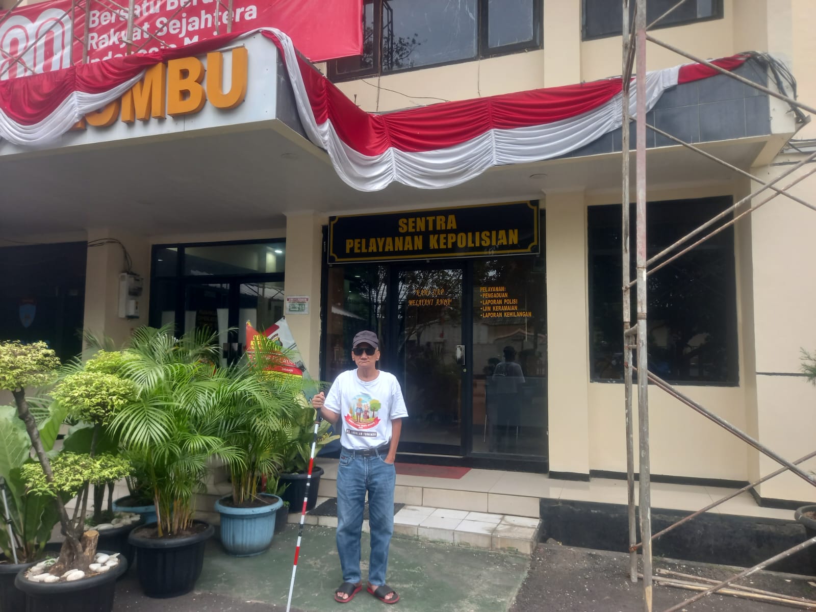 Raffifudin (63) Datang ke Polsek Bekasi Timur Membuat Laporan Kepolisian (LP) Terkait Dugaan Kekerasan Oleh ODGJ Di Lingkungan Wisma Kemensos Bekasi Timur