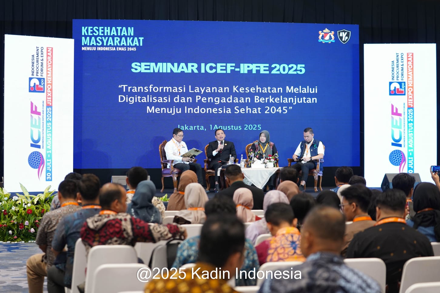 Wakil Ketua Umum Kamar Dagang dan Industri (Kadin) Indonesia, Andi Muhammad Yuslim Patawari menjadi narasumber dalam forum bisnis Indonesia Catalogue Expo and Forum (ICEF) dan Indonesia Procurement Forum & Expo (IPFE) di JIExpo Kemayoran, Jakarta