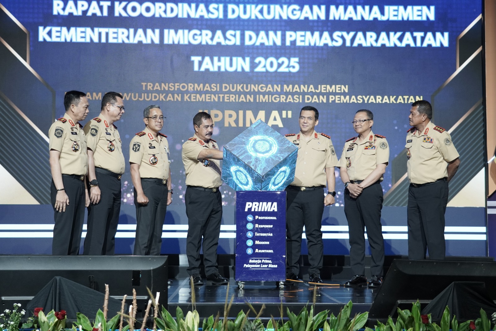 Kakanwil dan Kabag TU Imigrasi Sulsel Hadiri Rakor Dukungan Manajemen Kemenimipas 2025