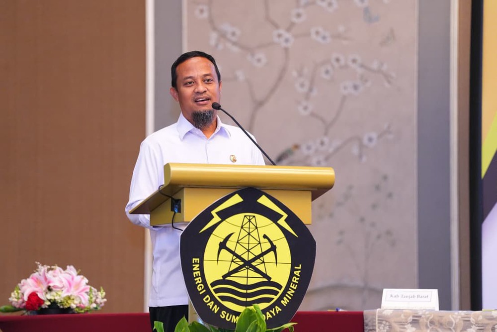 Gubernur Sulsel Hadiri Penandatanganan MoU Distribusi Gas Bumi untuk Rumah Tangga