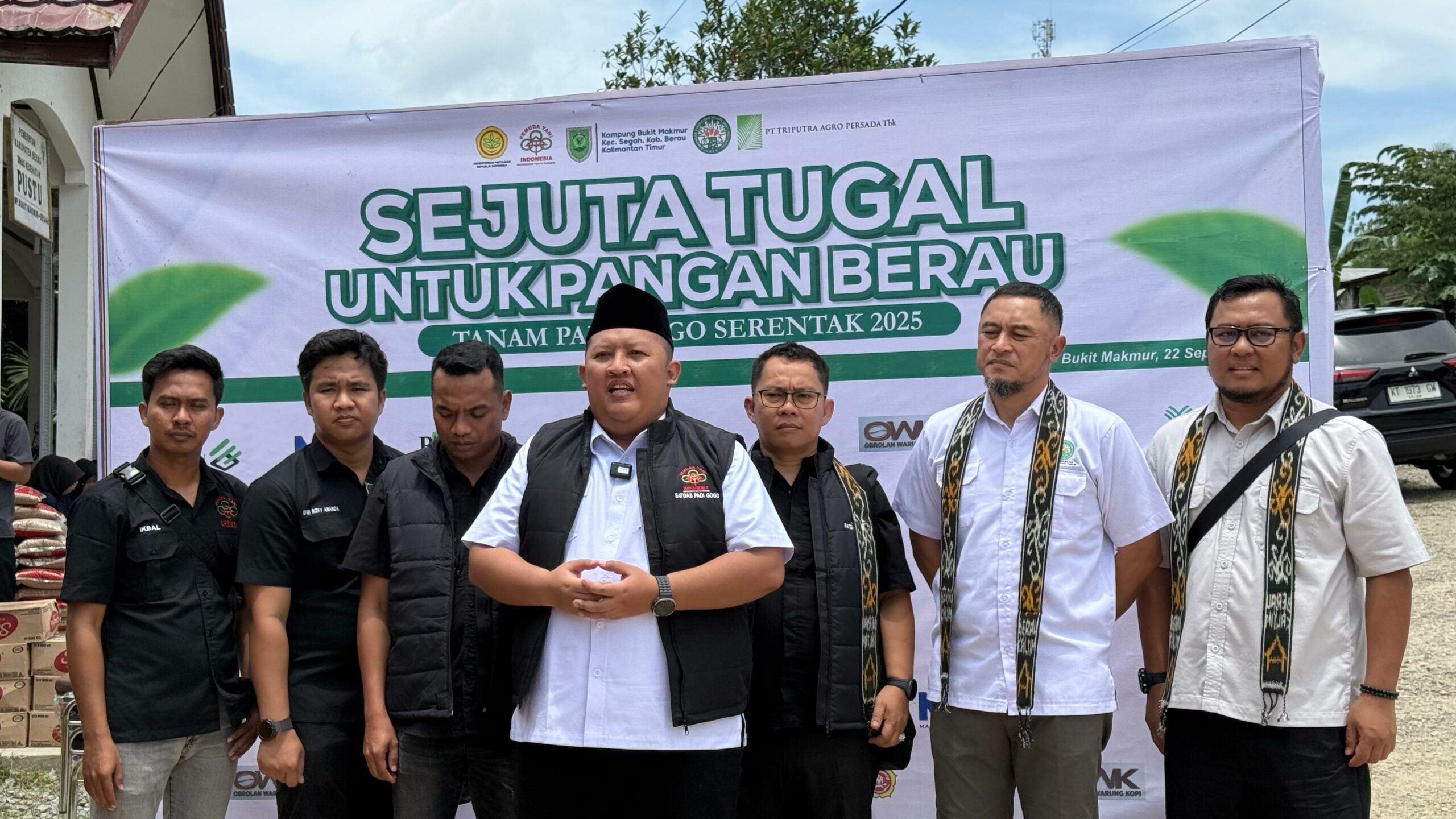 Gerakan Sejuta Tugal Untuk Pangan Berau, Simbol Lahirnya Energi Baru Generasi Muda