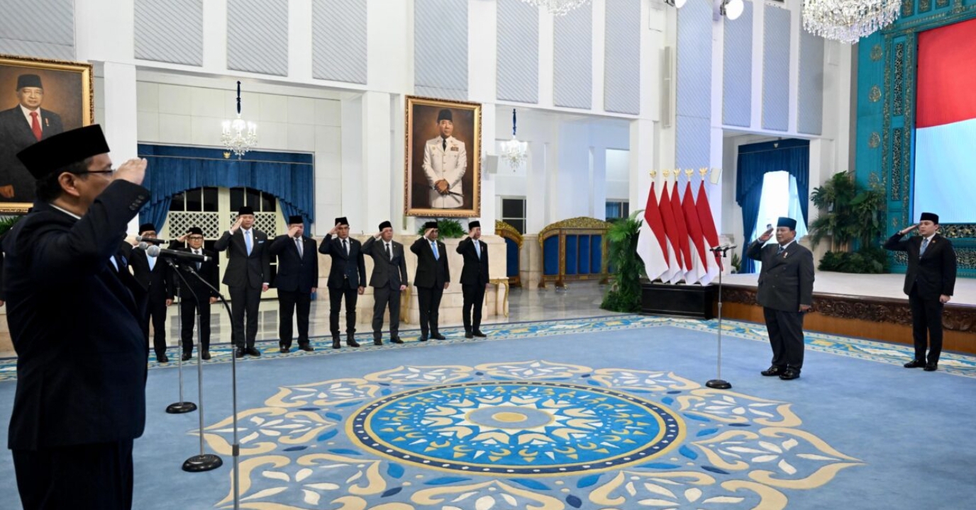 Prabowo Lantik 4 Menteri dan 1 Wamen Baru di Kabinet Merah Putih